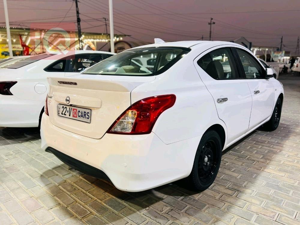 نيسان صني